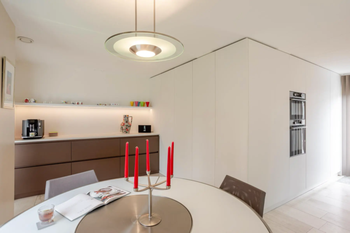 Minimalistische keuken in Zwolle | De Keukenkamer